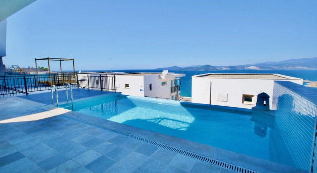 With The Pool And Sea View, As You Can Have A Pleasant Time On Your Balcony, Rezerwuj Hotel Hotele w Milas z parkingiem, Parking