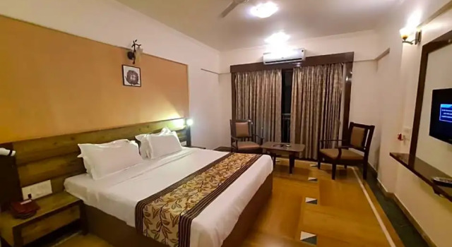 Двухместный номер Standard с видом на бассейн Hotel Sapphire
