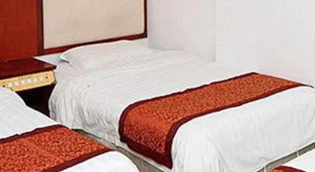 Longhai Grand Hotel, Book Hotel Hoteller i Yinhai med parkering, Parkering