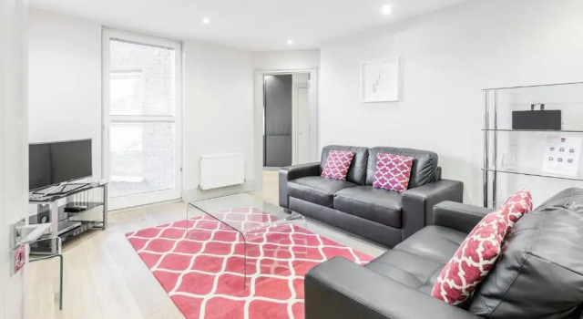 Апартаменты Roomspace Serviced Apartments - The Quadrant