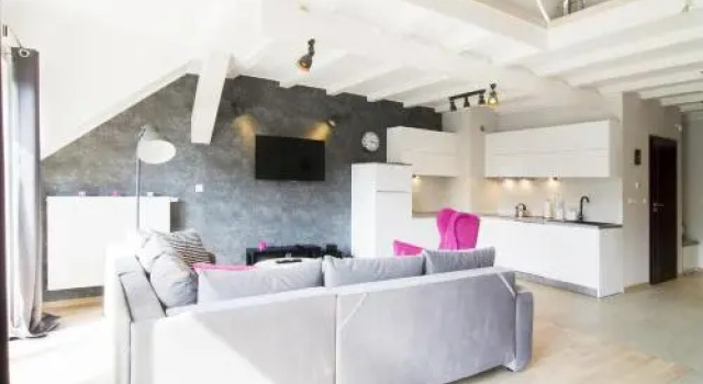 Apartament Czerwone Maki Tęczowe Wzgórze