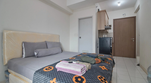 Apartment Room Rendi Podomoro Golf View