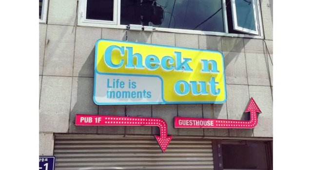 Check and out Guesthouse & Pub, Prenota Hotel Jung-gu Busan