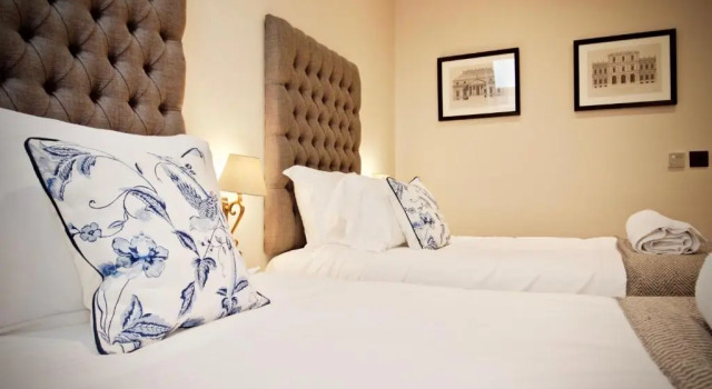 Двухместный номер Deluxe Blacknest Golf and Country Club