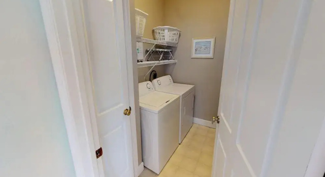 1616 Jones Avenue by Tybee Vacation Rentals, Prenota Casa vacanze Hotel a Georgia con parcheggio, Parcheggio