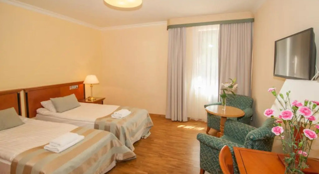 Номер Economy Hotel Mir-Jan SPA