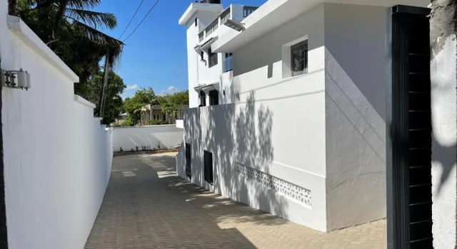 Вилла Bingo House Watamu, A Modern 5-Bedroom Villa with Pool, A Kids Heaven