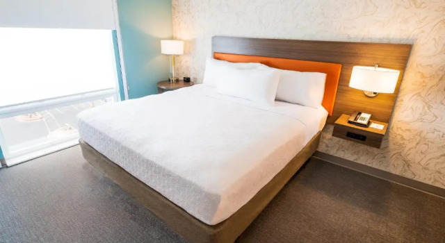 Двухместный люкс c 1 комнатой Home2 Suites by Hilton Las Vegas Stadium District