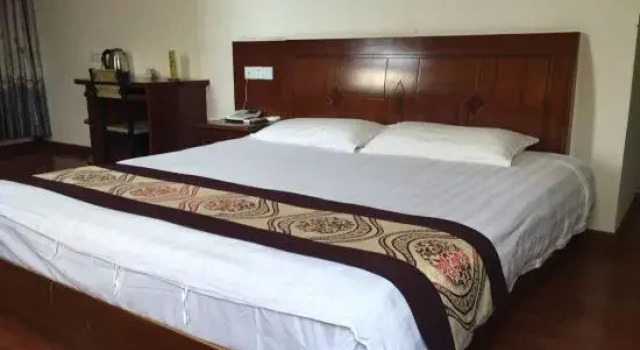 Chunguo Hotel