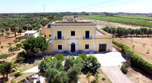 B&B I Tre Ulivi, Забронировать Отель «постель и завтрак» Саличе-Салентино Саленто