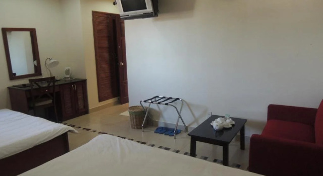 Hung Phong Hotel