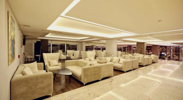 Premium Beach Hotel
