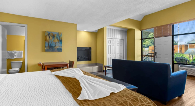 Двухместный номер Standard с балконом Best Western Toni Inn