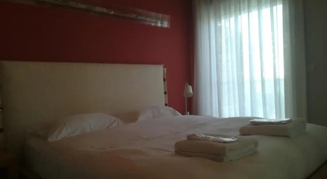 Полулюкс Scale Suites
