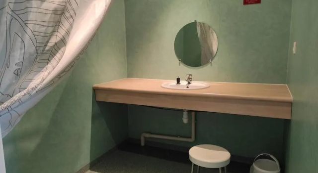 Трёхместный номер Standard Auberge de Jeunesse HI Cherbourg