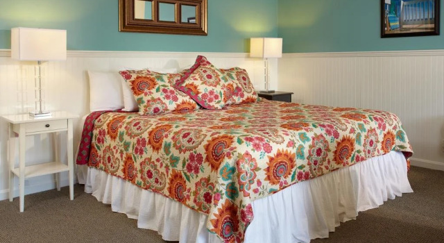 Breezeway Boutique Hotel, Varaa Boutique-hotelli Hotellit New England uima-altaalla, Uima-allas
