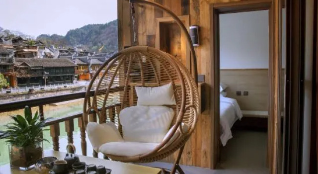 Люкс Fenghuang meng yuan xiao zhu River View Boarding House