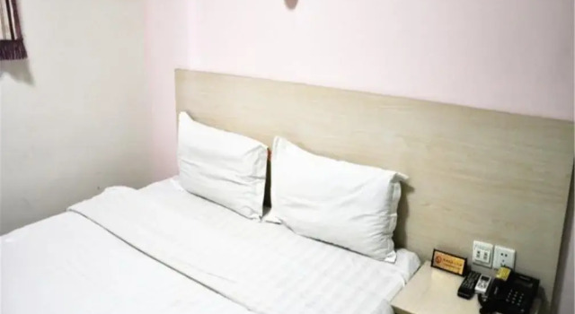 Tianjin Huize Business Hotel, Rezerwuj Hotel Dongli 