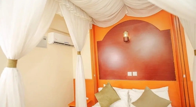 Cold Springs Hotel - Homabay, Rezerwuj Hotel Hotele w Homa Bay z parkingiem, Parking