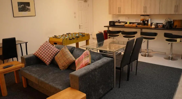 Serviced Property Plymouth