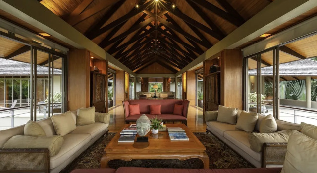 Вилла с 5 комнатами Villa Praison