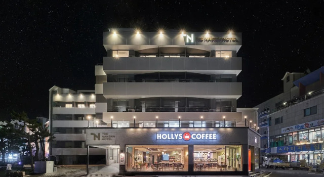 Hotel the Naksan