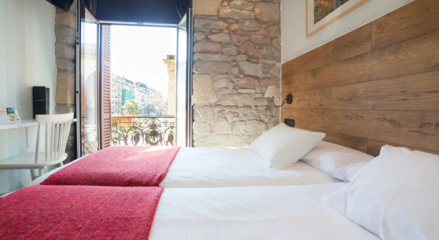 Pensión Aldamar, Rezerwuj Hotel Hotele w Baskonia z parkingiem, Parking