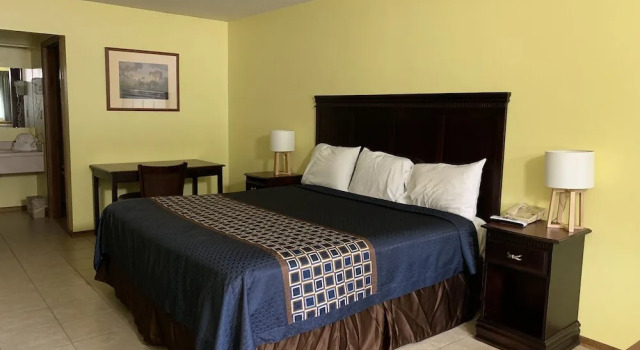 Riverwood Inn of Glenwood, Boek Mini-hotel Hotels in Missouri met zwembad, Zwembad