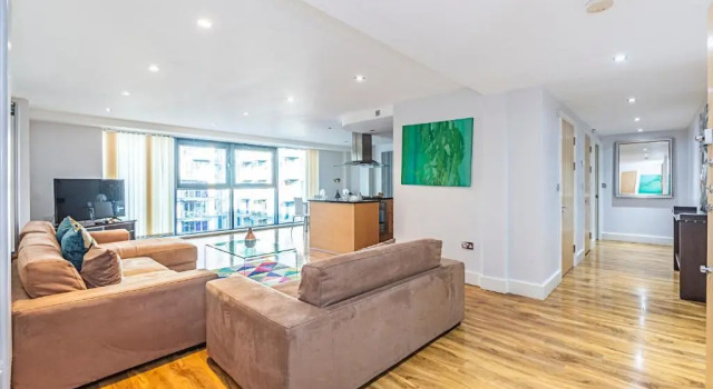 Апартаменты Deluxe Urban Rest Canary Wharf Apartments