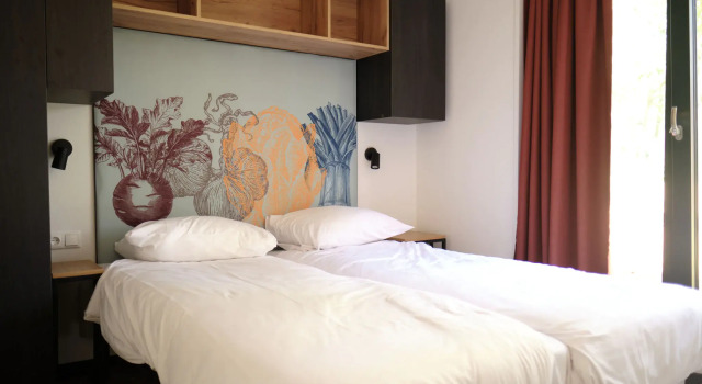 Beautiful Lodge in Gulpen With Great View, Prenota Casa vacanze Hotel a Limburgo con parcheggio, Parcheggio