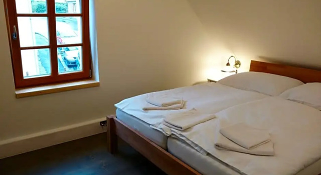 Apartmán Malý mnich, Rezerwuj Hotel Hotele w Central Bohemia z parkingiem, Parking