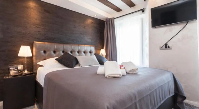 Апартаменты Royal Apartments