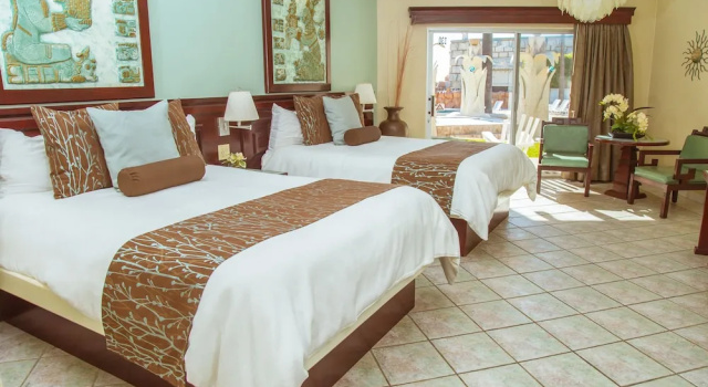 Luksusowy pokój Estero Beach Hotel & Resort