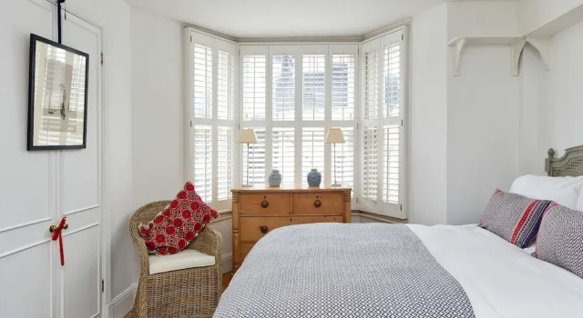 Lovely 2 bed Flat With Garden in Queen s Park, Varaa Huoneisto Asunnot kohteessa Merseyside, Huoneisto