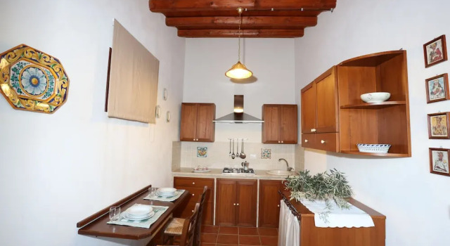 Апартаменты Serravalle Relais & Country Villa with private pool - Esclusive use
