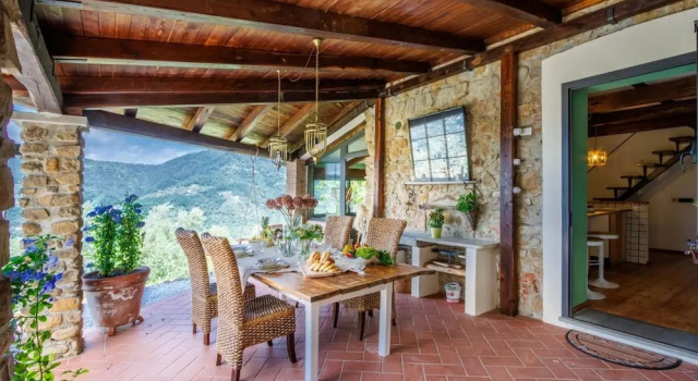 Коттедж Sospirata Farmhouse in Pescia
