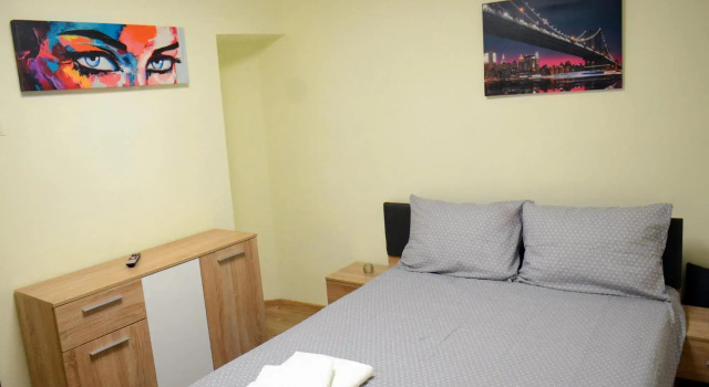 Private Apartment in the City Centre., Varaa Huoneisto Oradea 