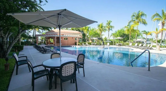 Номер Comfort Condos Marina CB