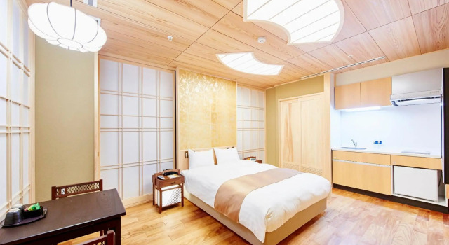 Sunrise Suites