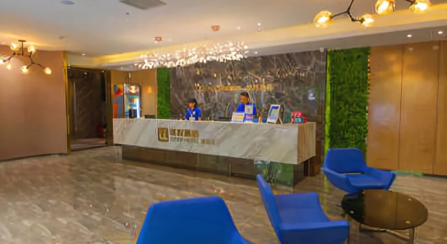 Utriphotel, Rezerwuj Hotel Hotele w Nanning z parkingiem, Parking