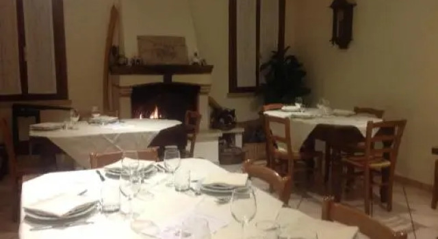 Agriturismo Loghino Caselle, Buchen Sie Hotel Hotels in San Giorgio Bigarello mit Parkplatz, Parkplätze