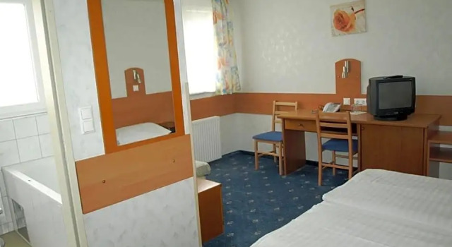 Номер Standard Дуплекс Hotel Terminus