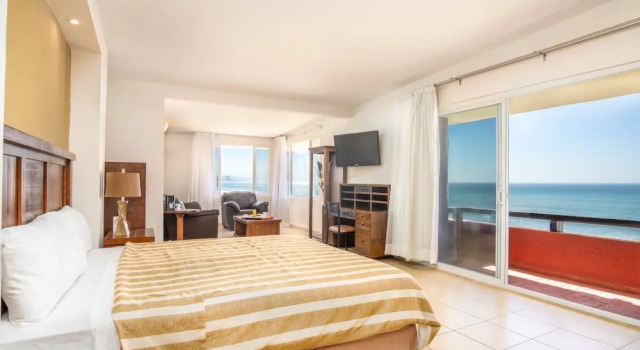 Двухместный номер Standard с балконом и с красивым видом из окна Puerto Nuevo Baja Hotel & Villas