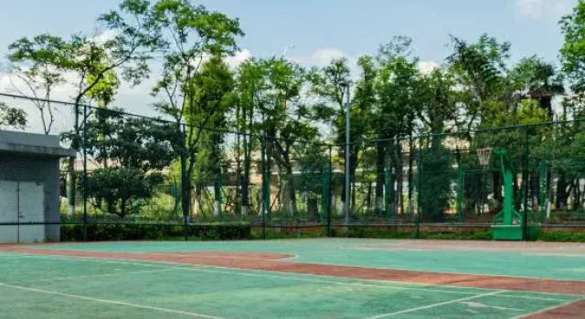 KunMing YuShang Hotel, Rezerwuj Hotel Hotele w Kunming z parkingiem, Parking