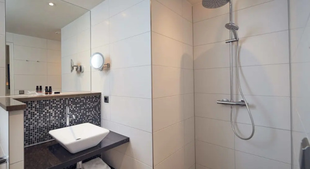 Номер Comfort Hotel De Lindeboom