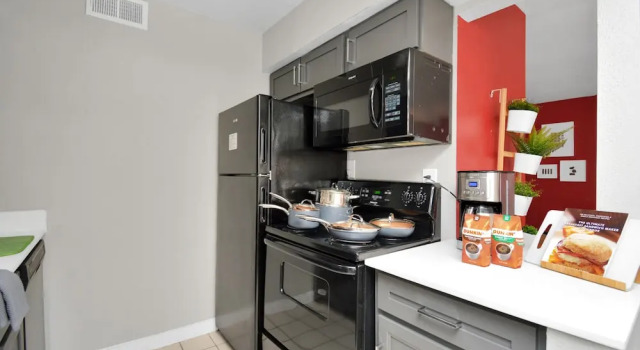 Номер Standard Tx Home Group - Uptown Galleria