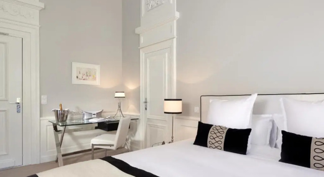 Двухместный номер Privilege Clarance Hotel Lille