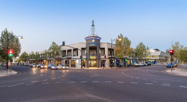 Двухместный номер Deluxe Mawson Lakes Hotel