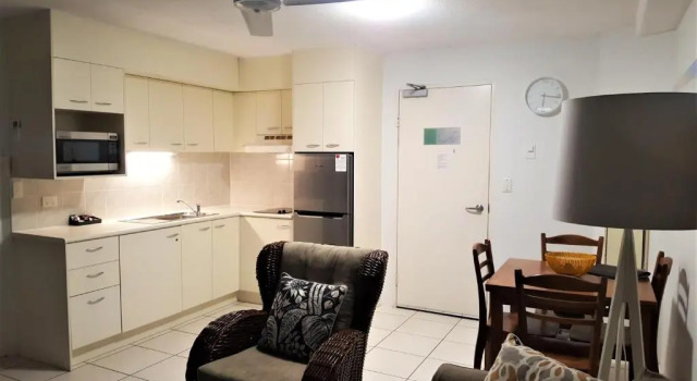 Mooloolaba Beachfront Apartment, Забронировать Апартаменты/квартира Отели Мулулаба с парковкой, рядом с Пристань для яхт в Мулулаба, Парковка