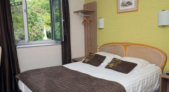 Hotel La Voilerie Cancale bord de mer, Réserver Hôtel Hôtels à Bretagne avec parking, Parking